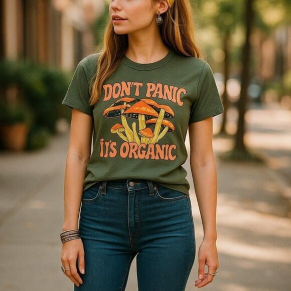 Gildan Tops - DON'T PANIC IT'S ORGANIC Mushroom Tee S GILDAN Cotton Skater Punk Hippie Shrooms